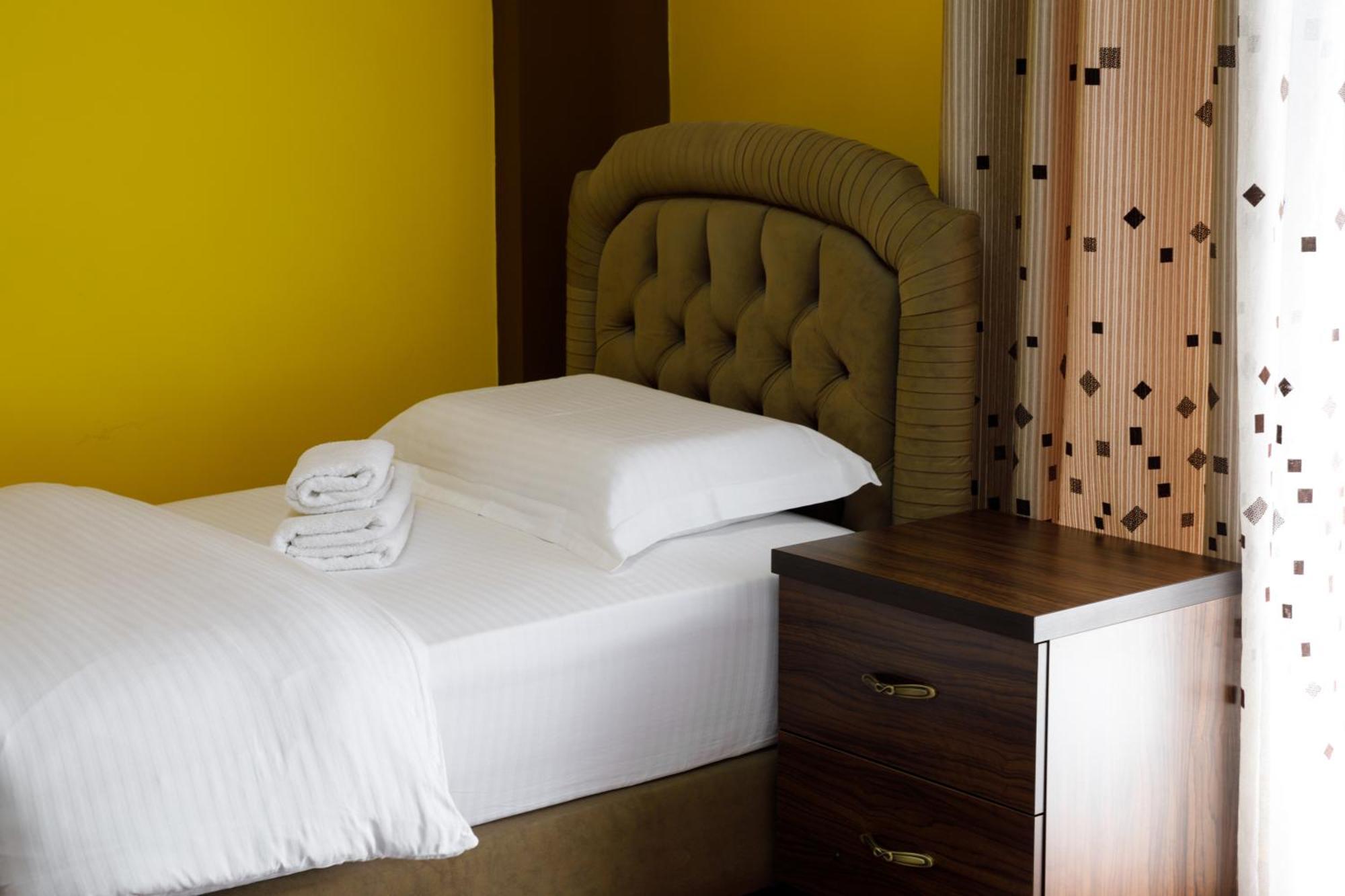 Bora Hotel Gjirokastër المظهر الخارجي الصورة
