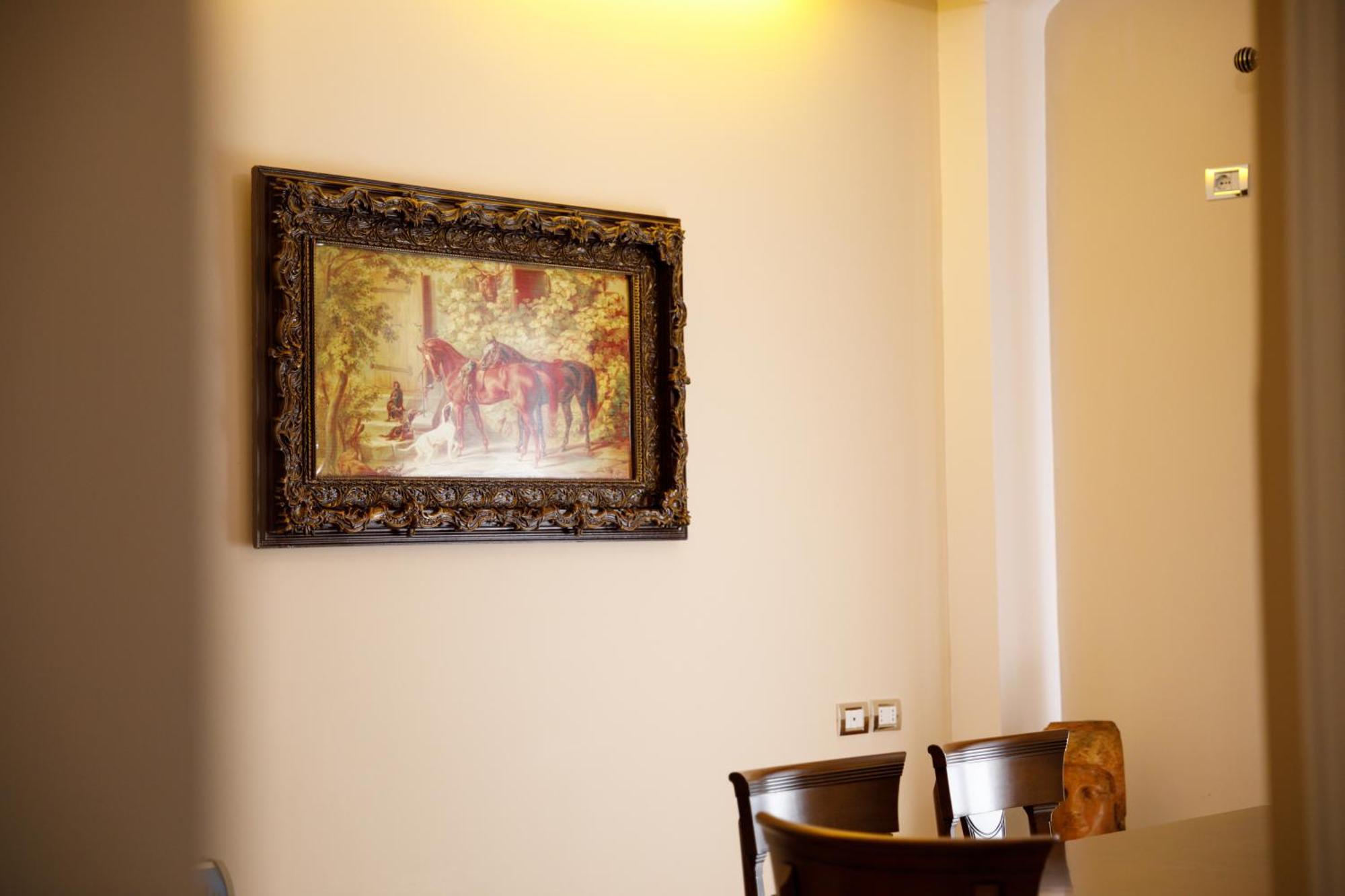 Bora Hotel Gjirokastër المظهر الخارجي الصورة