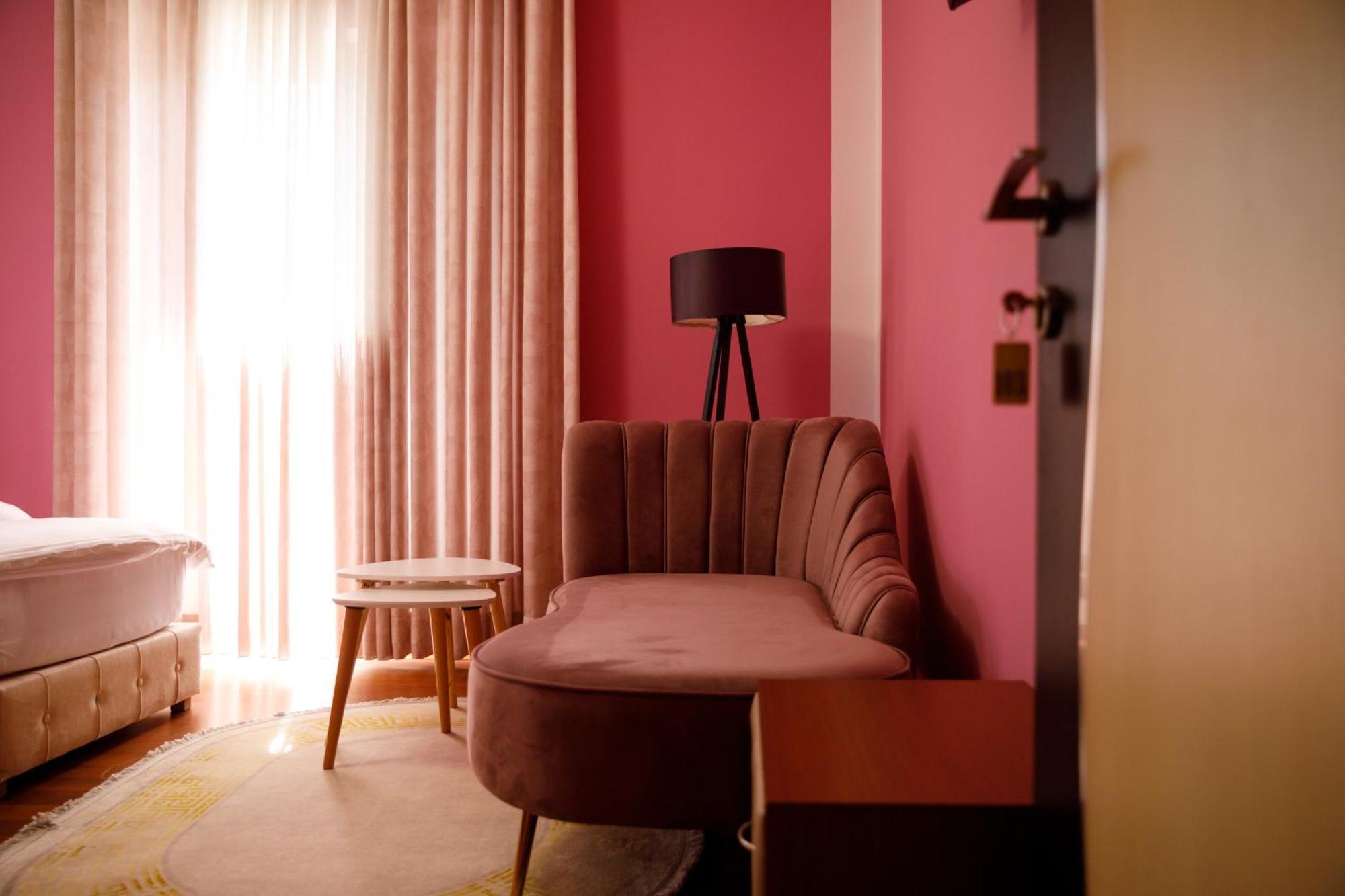 Bora Hotel Gjirokastër المظهر الخارجي الصورة