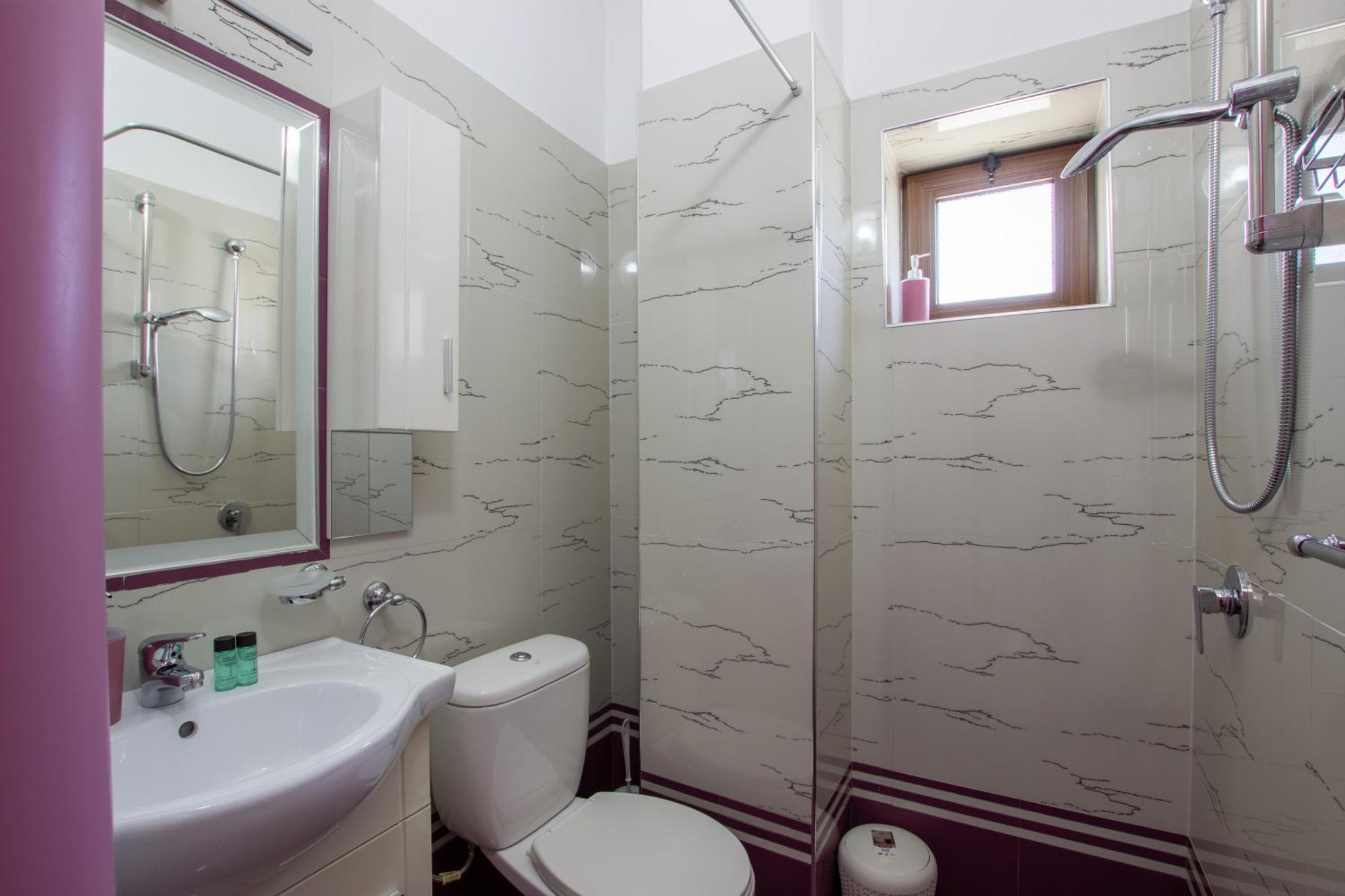 Bora Hotel Gjirokastër المظهر الخارجي الصورة