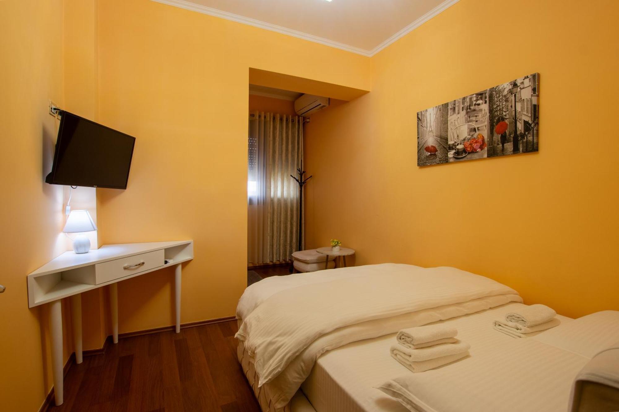 Bora Hotel Gjirokastër المظهر الخارجي الصورة